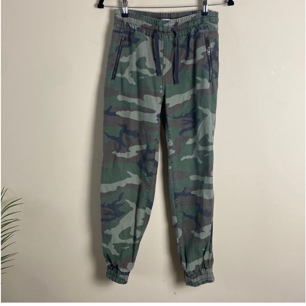 Aritzia TNA Alix Camo High Rise Jogger Pant Sz XS
